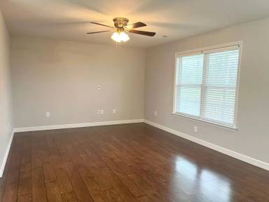 Main picture of 127 Cayuse Way