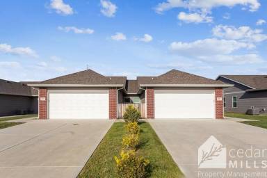 Main picture of 8025 E 34th Ct S