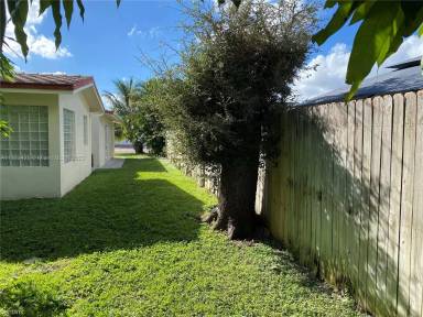 Main picture of 1315 NW 6th St