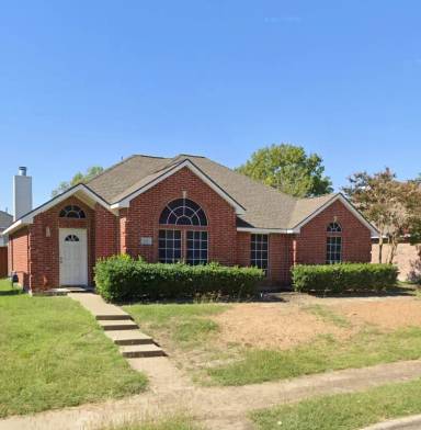 Main picture of 565 Primrose Ln