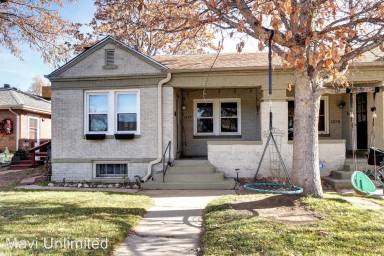 Main picture of 1572 Elm St