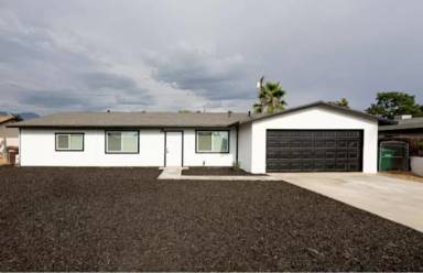 Main picture of 7877 Dundee Ave