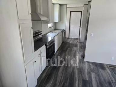 Main picture of 105 Lancelot Cir