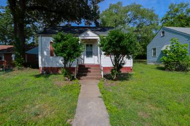 Main picture of 1427 Willis St