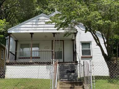 Main picture of 1432 Livingston Ave