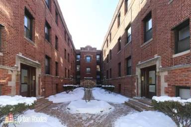 Main picture of 931 W Sunnyside Ave