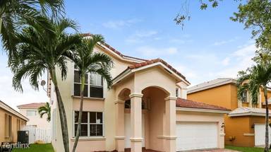 Main picture of 2332 SW 126th Ave