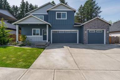 Main picture of 10800 NW 15th Pl