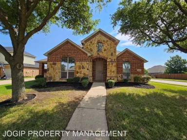 Main picture of 1021 Ellis Way