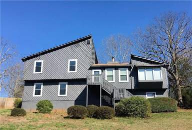 Main picture of 2256 Ravenwood Trl