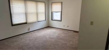 Main picture of 512 Breezy Point Dr