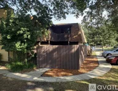 Main picture of 609 Olympic Dr