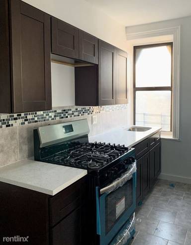 Main picture of 230 Brook Ave