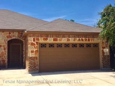 Main picture of 933 Brown Rock Dr