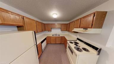 Main picture of 202 2nd Ave NE