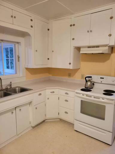 Main picture of 1255 32nd St