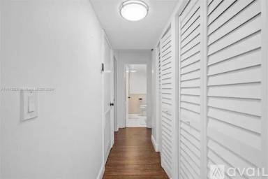 Main picture of 1030 NE 202nd Ter