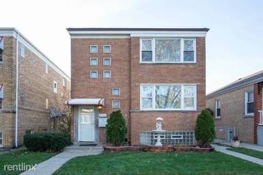 Main picture of 2728 N 75th Ct