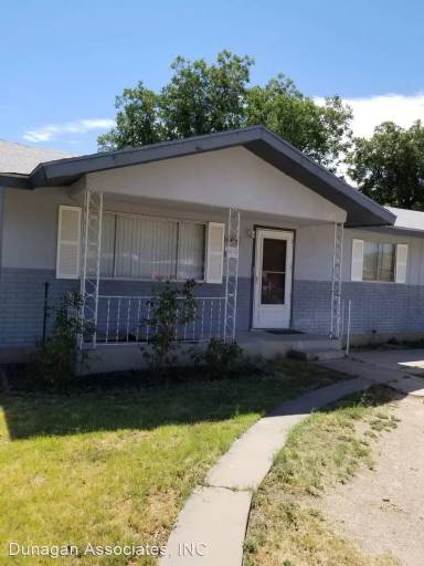 Main picture of 806 Valverde St