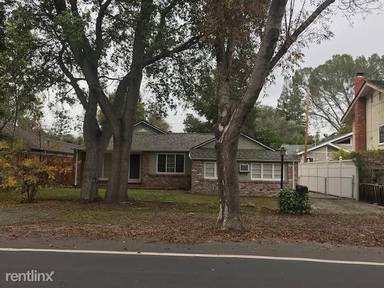 Main picture of 832 Los Robles Ave