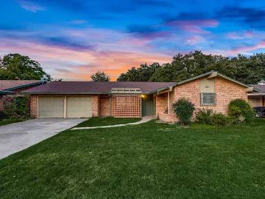 Main picture of 3710 Skylark Ave