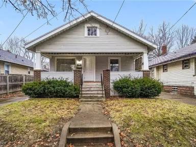 Main picture of 1733 Adelaide Blvd
