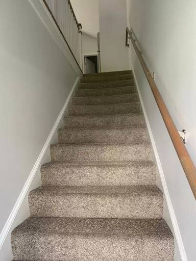 Main picture of 1 Meadow Dr