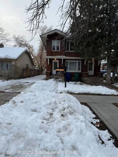 Main picture of 2567 Jackson Ave