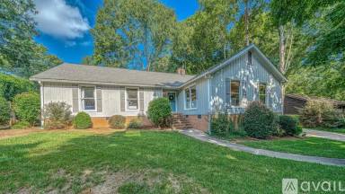 Main picture of 1810 Wandering Way Dr