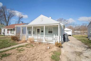 Main picture of 2108 Ulen Ln