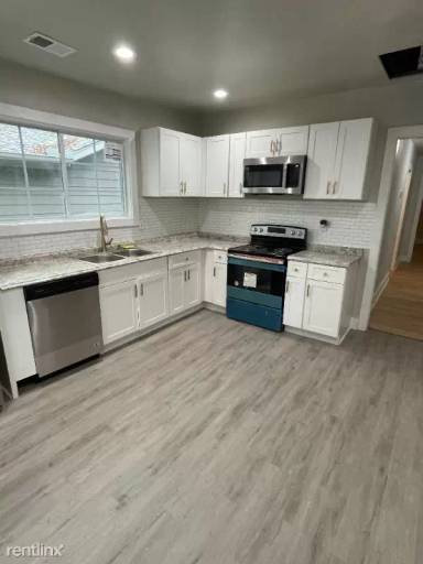 Main picture of 674 Jett St NW