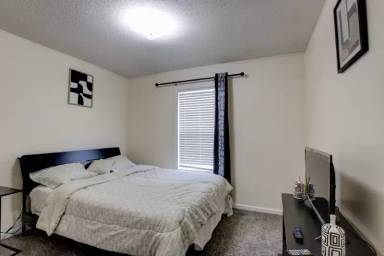 Main picture of 3409 Summerfield Dr
