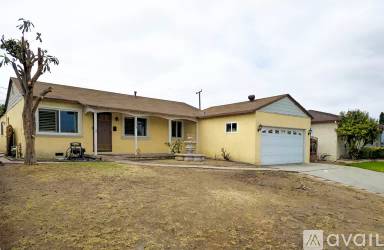Main picture of 2404 Foxglove Dr