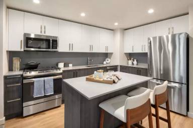 Main picture of 29 Main St