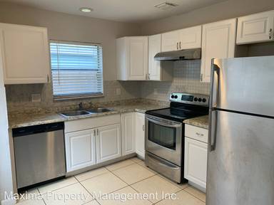 Main picture of 2725 SW 15th Ave