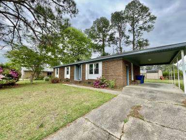 Main picture of 5138 Foxfire Rd