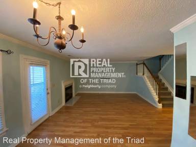 Main picture of 16 Cedar Branch Dr