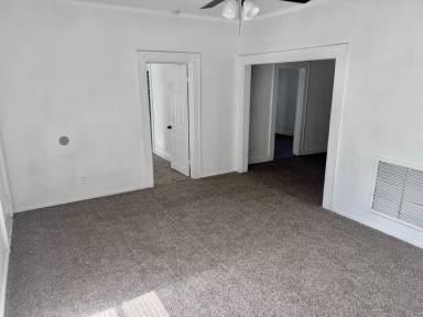 Main picture of 1825 23rd St S