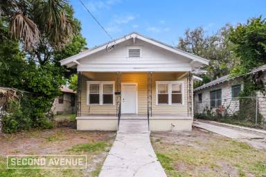 Main picture of 341 Golfair Blvd