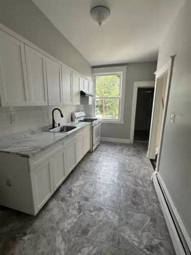 Main picture of 3328 Lawnview Ave