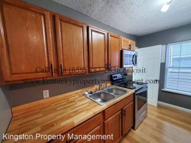 Main picture of 821 Whitney Ave