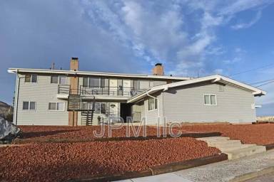 Main picture of 3300 Gypsum Rd