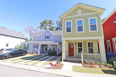 Main picture of 307 Saint Anns Aly