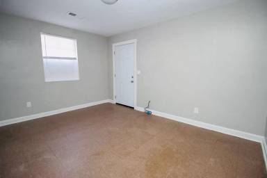 Main picture of 811 Central Dr