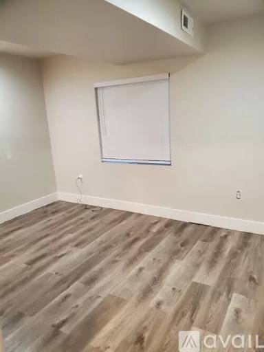 Main picture of 4116 N Poplar St