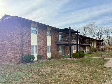 Main picture of 7601 Hazelcrest Dr