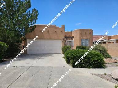 Main picture of 7571 Willow Run Dr NE