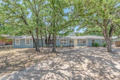 Main picture of 308 Sulphur Springs Rd