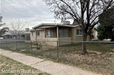 Main picture of 1615 Rio Grande St