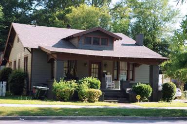 Main picture of 1749 Paul W Bryant Dr